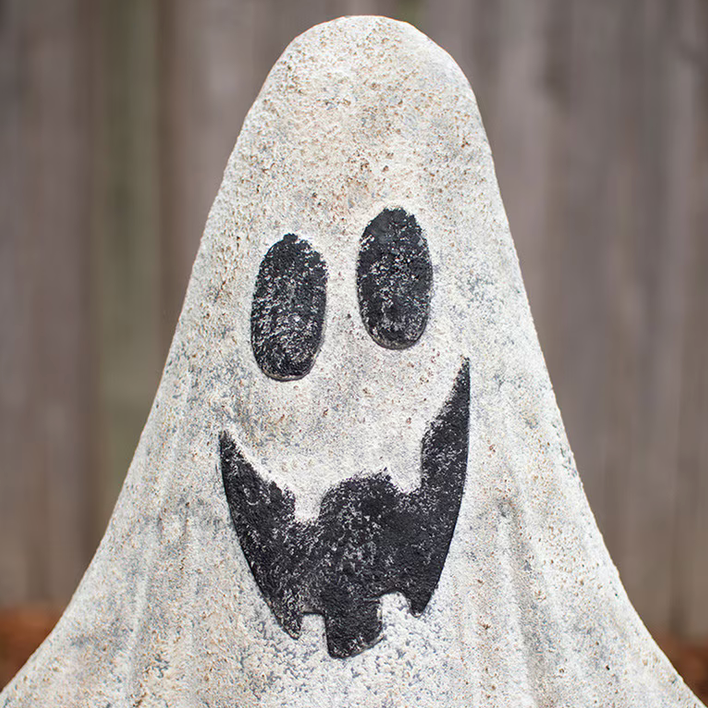 (L) PAINTED METAL GHOST